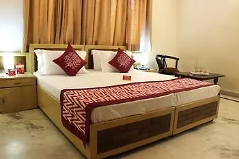 Hotel Oyo Rooms Near Huda City Centre Gurgaon