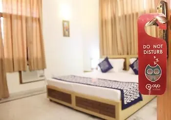 Oyo Rooms Near Huda City Centre Gurgaon Hotel